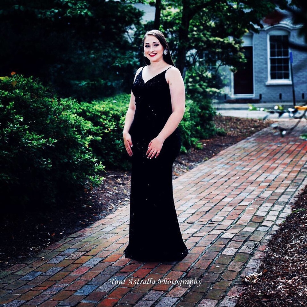 Black prom dress